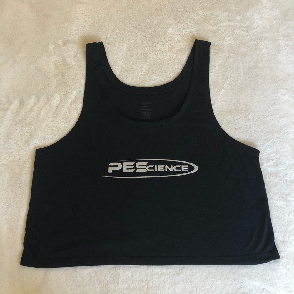 PEScience Black cropped tank top